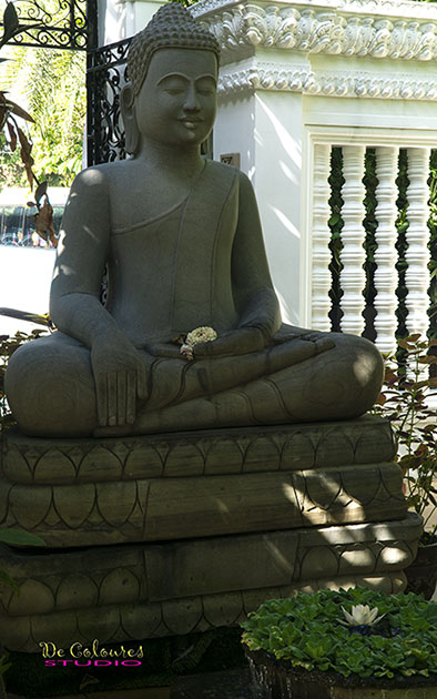 Budha in Mealea Restaurant in Phnom Penh