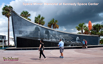 Space Memorial Mirror Wall